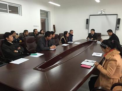 工程训练中心召开全体教职工会议(小).JPG